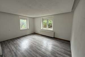 Ruhige 4-Zimmer-Wohnung mit Wintergarten, Einbauküche und Garten an der EGA! WG-geeignet – Die vollständige Adresse der Immobilie erhältst du vom Anbieter., 99094 Hochheim, Erfurt – Vorschaubild 6