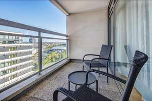 Möbliert: Charmantes, modernes Maisonette Penthouse  – Die vollständige Adresse der Immobilie erhältst du vom Anbieter., 80809 Am Riesenfeld, München – Vorschaubild 20