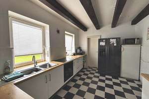 Großes Familienheim in ruhiger Lage – Die vollständige Adresse der Immobilie erhältst du vom Anbieter., 31275 Lehrte – Vorschaubild 11