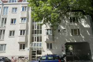 Toplage Lehel – helle 1 Zimmer Wohnung mit Erker und Potenzial – Die vollständige Adresse der Immobilie erhältst du vom Anbieter., 80539 Englischer Garten, München – Vorschaubild 11