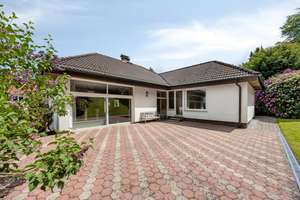 Freistehendes Einfamilienhaus mit schön angelegtem Garten und Garage in der oberen Südstadt – Die vollständige Adresse der Immobilie erhältst du vom Anbieter., 42119 Elberfeld, Wuppertal – Vorschaubild 5