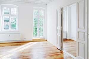 Provi frei 4 Zimmer - Wohnung mit Balkon