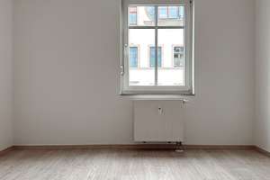 3-ZI Wohnung mit BALKON und TIEFGARAGE! – Uhlandstraße 32, 9130 Sonnenberg, Chemnitz – Vorschaubild 7