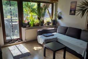 Gepflegte Dreizimmer Dachgeschoßwohnung mit Loggia