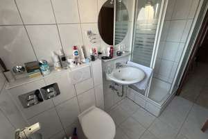 Helle 1-Zimmer- 1. OG - Wohnung in ruhiger Lage in KA - Neureut – Die vollständige Adresse der Immobilie erhältst du vom Anbieter., 76149 Neureut, Karlsruhe – Vorschaubild 4