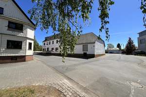 Wohn-Geschäftshaus mit Nebengebäude zwischen Mayen und Nürburgring – Die vollständige Adresse der Immobilie erhältst du vom Anbieter., 56729 Nachtsheim – Vorschaubild 3