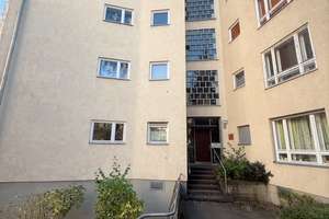 2-Zimmer Wohnung mit Balkon in Berlin-Siemensstadt bezugsfrei  KEINE MAKLERANFRAGEN!