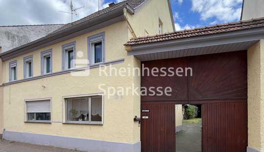 Bild von Wohnhaus & Scheune auf großem Grundstück in zentraler Lage!