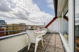 Lichtdurchflutete 3-Zimmer- Maisonette Wohnung in Düsseldorf Bilk  – Die vollständige Adresse der Immobilie erhältst du vom Anbieter., 40223 Oberkassel, Düsseldorf – Vorschaubild 7