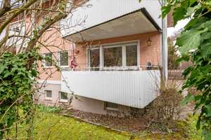 Gepflegte 2-Zimmer-Wohnung mit herrlichem Blick ins Grüne in toller Lage von Stuttgart-Gablenberg – Die vollständige Adresse der Immobilie erhältst du vom Anbieter., 70186 Gablenberg, Stuttgart – Vorschaubild 4