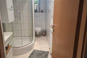 Gemütliche 2 Zimmer Wohnung für Einzelpersonen in Düsseldorf-Bilk   – Düsseldorf – Vorschaubild 8