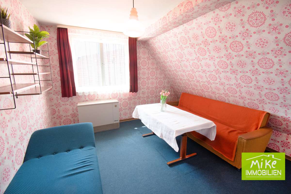 Immobilie in St. Johann - Wohnen & Arbeiten unter einem Dach – Einfamilienhaus mit Garten, Charme & viel Potenzial in Upfingen - Bild 5