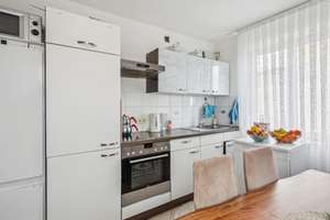 Attraktive 3-Zimmer-Wohnung in zentraler Lage von Augsburg-Oberhausen – solide vermietet – Die vollständige Adresse der Immobilie erhältst du vom Anbieter., 86154 Oberhausen-Süd, Augsburg – Vorschaubild 8