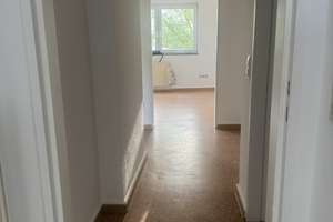 Praktische 2-Zimmer-Wohnung mit Balkon in Darmstadt-Ost – Inselstraße 34, 64287 Darmstadt-Ost, Darmstadt – Vorschaubild 3