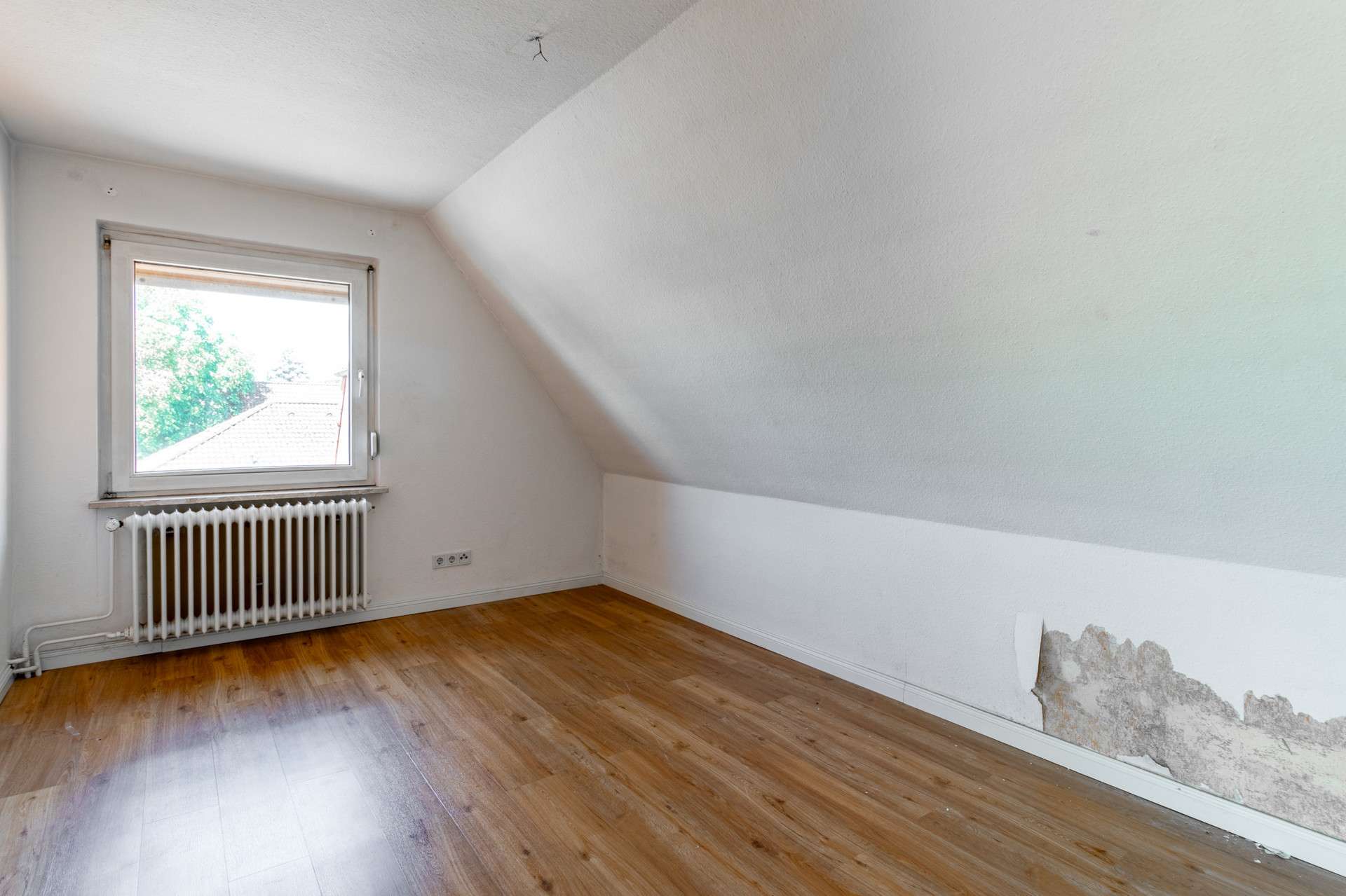 Immobilie in Wathlingen - Wathlingen Haus Kaufen. Einfamilienhaus in Wathlingen. Hauskauf Celle. Haus Kaufen Kreis Celle. - Bild 1