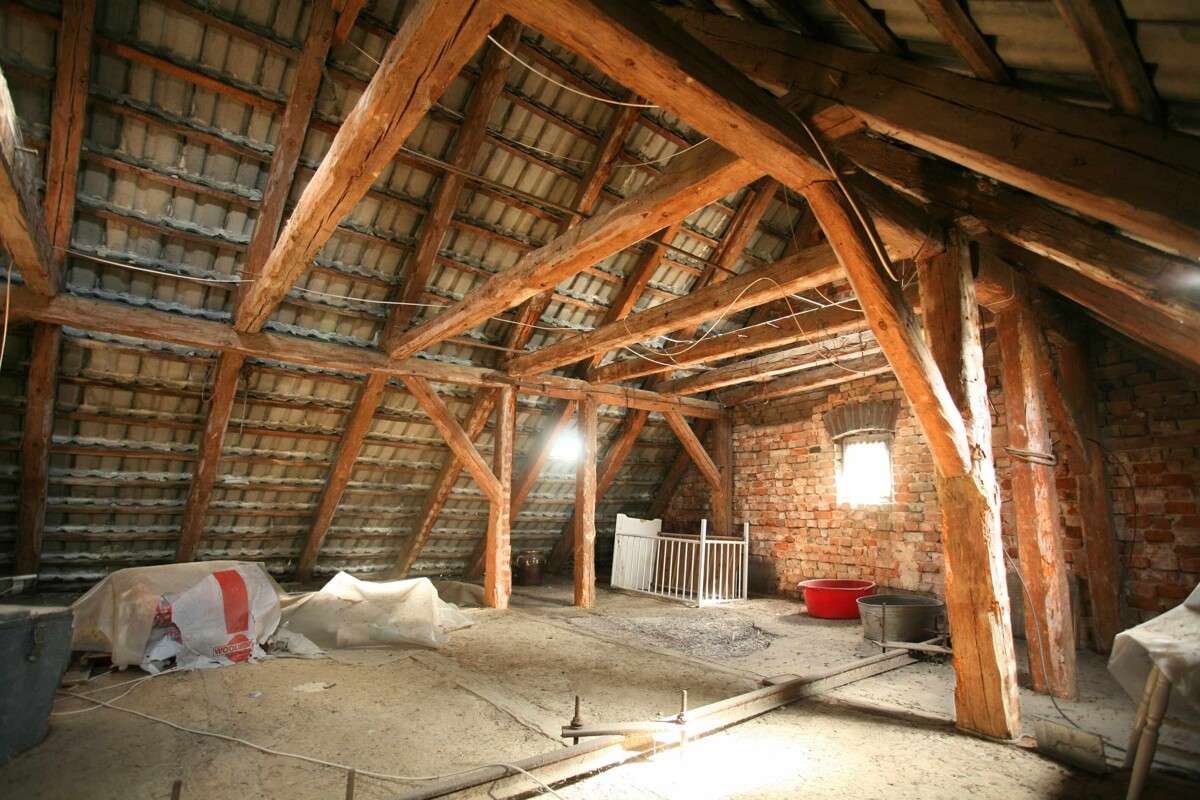 Immobilie in Niedergörsdorf - Niedergörsdorf: Historische Doppelhaushälfte – Ein Sanierungsjuwel mit Charakter - Bild 2