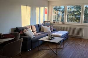 2-Zimmer-Wohnung mit überdachtem Balkon zur Untermiete in sehr ruhiger Straße.