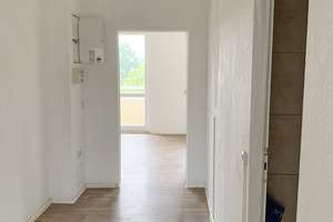 Alles ganz nah - Wohnung mit guter Anbindung zur Infrastruktur – Hermann-Danz-Straße 15, 7629 Hermsdorf – Vorschaubild 2