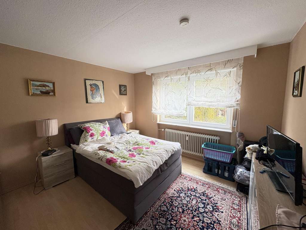 Immobilie in Bad Bergzabern - Gemütliche Zwei-Zimmer-Wohnung mit Einbauküche und Aufzug
 - Bild 4