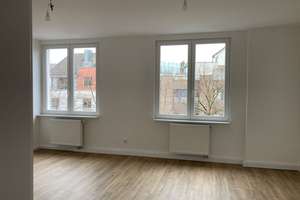 Sanierte 3-Zimmer-Wohnung mit kleinem Balkon in Köln-Lindenthal befristet für ein Jahr zu vermieten – Die vollständige Adresse der Immobilie erhältst du vom Anbieter., 50931 Lindenthal (Ortsteil), Köln – Vorschaubild 3