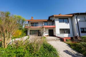 Gepflegtes  Einfamilienhaus mit Einliegerwohnung , Doppelgarage , Garten in Ludwigshafen-Oggersheim – 67071 Oggersheim, Ludwigshafen am Rhein – Vorschaubild 4