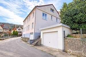 Wohnen mit Hauscharakter: außergewöhnliche Maisonette-Wohnung mit Garten und Garage in Heidelberg – Die vollständige Adresse der Immobilie erhältst du vom Anbieter., 69118 Schlierbach, Heidelberg – Vorschaubild 3