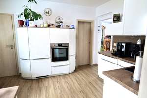 Großzügiges Eigenheim mit exklusiver Ausstattung – Die vollständige Adresse der Immobilie erhältst du vom Anbieter., 3238 Finsterwalde – Vorschaubild 2