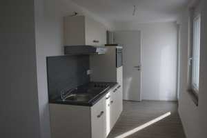 1-Zimmer-Wohnung mit Einbauküche in zentraler Lage, per 1. September 2025 zu vermieten – Friedberger Straße 3, 86161 Augsburg – Vorschaubild 2