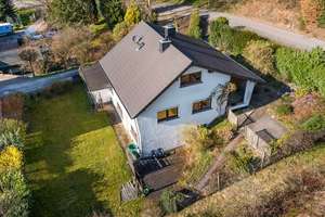 WOHNEN IM GRÜNEN – EINFAMILIENHAUS MIT SONNENGRUNDSTÜCK UND EXPERTENEMPFEHLUNG ZUR SANIERUNG – Die vollständige Adresse der Immobilie erhältst du vom Anbieter., 51789 Lindlar – Vorschaubild 25