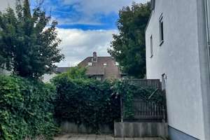 Attraktive 3,5-Zimmer-Wohnung mit Gartenanteil und PKW-Stellplatz in Nürnberg-Schniegling – Die vollständige Adresse der Immobilie erhältst du vom Anbieter., 90427 Schniegling, Nürnberg – Vorschaubild 4