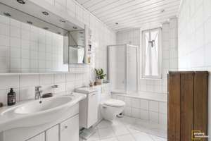 Bremen – Barkhof | 5-Parteien-Haus mit Garage und Innenhof in begehrter Lage – Die vollständige Adresse der Immobilie erhältst du vom Anbieter., 28209 Barkhof, Bremen – Vorschaubild 13