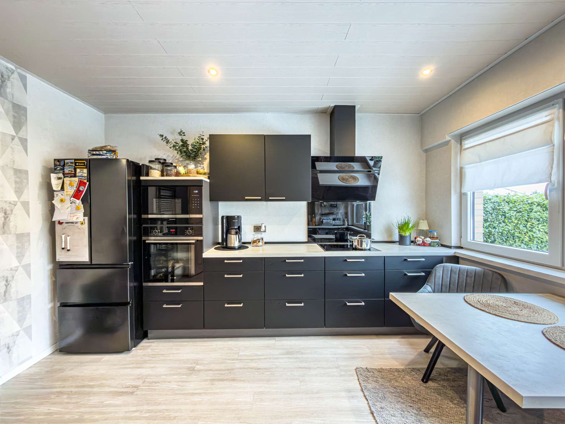 Immobilie in Nordenham - Idyllisches Zuhause mit großem Garten, Kaminwärme und eigener PV-Anlage - Bild 5