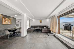 Seltenes Dachgeschoss-Highlight – saniert, großzügig und mit beeindruckender Dachterrasse – 81243 Aubing-Süd, München – Vorschaubild 3