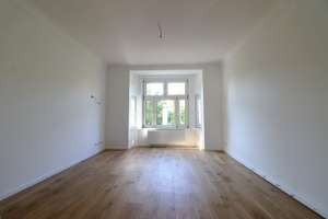 Komplett kernsanierte  hochwertige Altbauwohnung - inkl. neuer Einbauküche, Bad  und Balkon – Hildener Str. 23, 40593 Benrath, Düsseldorf – Vorschaubild 9