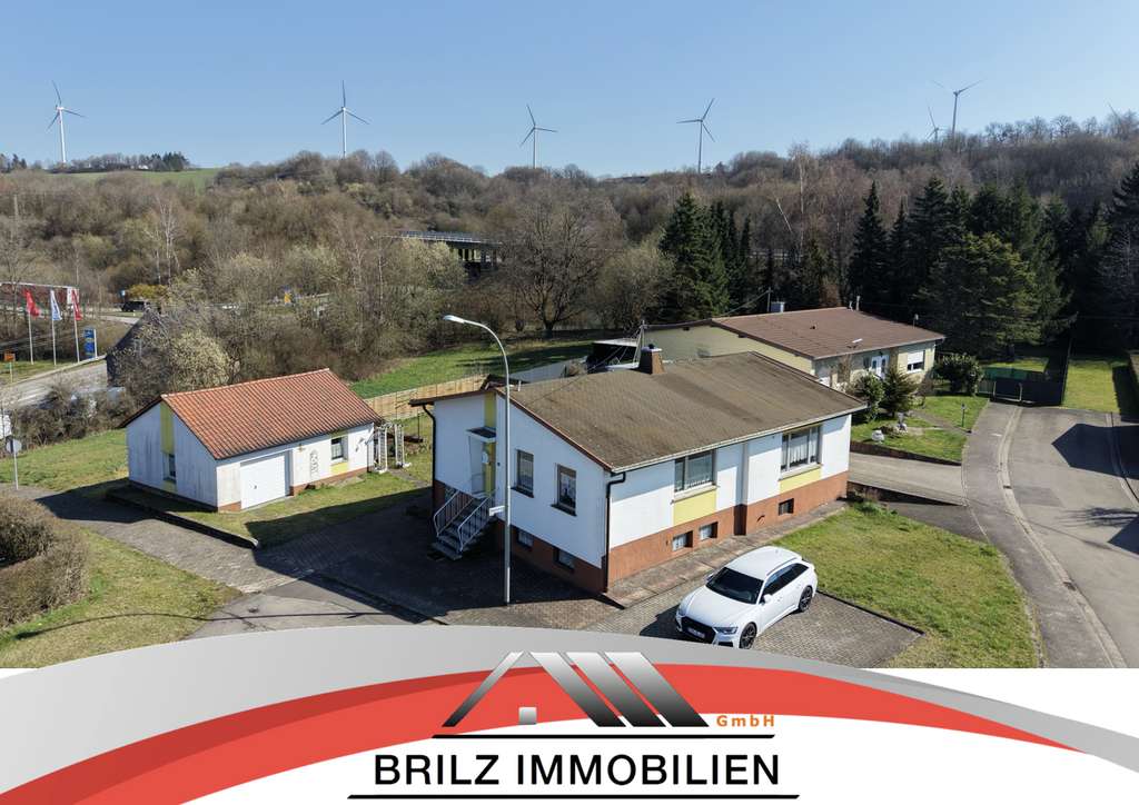 Immobilie in Freisen - Bungalow mit sep. Einliegerwohnung & sonnigem Garten - Bild 0