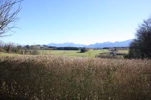Grundstück mit Altbestand in ruhiger Ortsrandlage und schönem Alpenpanoramablick – Die vollständige Adresse der Immobilie erhältst du vom Anbieter., 83253 Rimsting – Vorschaubild 10