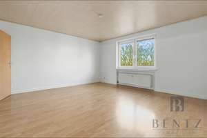 Renovierte 3-Zimmer Wohnung mit Balkon in Geestemünde – Ulmenstraße 25-27, 27570 Geestemünde, Bremerhaven – Vorschaubild 3