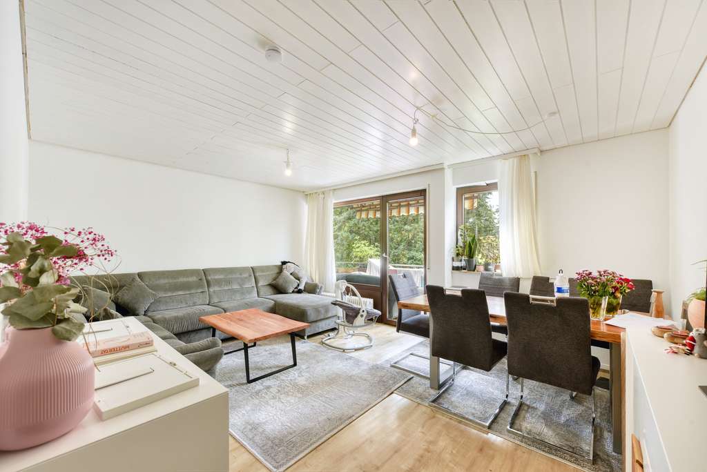 +++ 1.OG & S-Balkon – modernisierungsbed. - Kap.anlage oder zur späteren Eigennutzung - inkl. TG +++