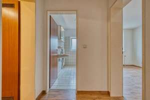Helle 2-Zimmer-Wohnung in Bremerhaven-Geestemünde mit EBK, Badfenster & separatem WC – Schillerstraße 48, 27570 Geestemünde, Bremerhaven – Vorschaubild 7
