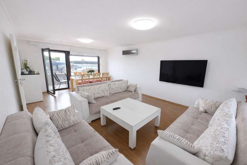 Immobilie in Goldbach - Raum für Lebensträume: Eigentumswohnung mit Sonnenbalkon & guter Anbindung - Bild 2