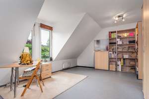Attraktive Doppelhaushälfte mit Garten, Carport und vielseitigen Nutzungsmöglichkeiten – Die vollständige Adresse der Immobilie erhältst du vom Anbieter., 12621 Kaulsdorf, Berlin – Vorschaubild 11