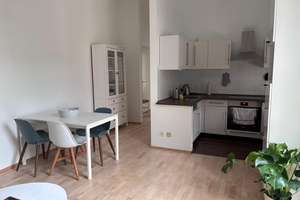 Bright Two-Room Furnished Apartment with a Balcony Above Wiesbaden´s Historic Thermal Baths- – Langgasse 38-40, 65183 Mitte, Wiesbaden – Vorschaubild 4