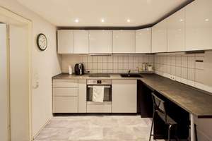 Einfamilienhaus mit sechs Zimmern, Garage, Außenstellplatz und schönem Garten in Esch – Die vollständige Adresse der Immobilie erhältst du vom Anbieter., 50765 Esch/Auweiler, Köln – Vorschaubild 7