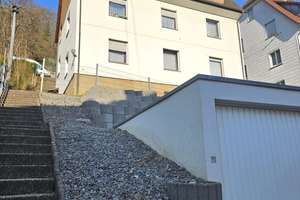 Schramberg: KAPITALANLER aufgepasst: 3 - Fam.-Mietshaus + 4 neuwert. Einzelgaragen – Die vollständige Adresse der Immobilie erhältst du vom Anbieter., 78123 Schramberg – Vorschaubild 2