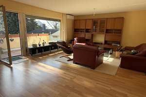 Bezugsfreie, helle 3-Zimmerwohnung mit Sonnenbalkon in toller Wohnlage Bonn-Beuel-Pützchen – Die vollständige Adresse der Immobilie erhältst du vom Anbieter., 53229 Pützchen/Bechlinghoven, Bonn – Vorschaubild 2