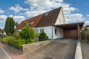 Charmantes Reiheneckhaus mit Carport in Lauenburg/Elbe – Herzogtum Lauenburg (Kreis) – Vorschaubild 2