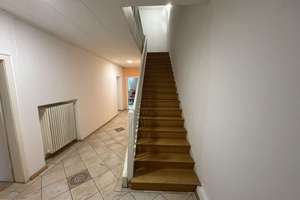 Repräsentatives Mehrfamilienhaus mit vielseitigen Nutzungsmöglichkeiten – Dr.-Gäch-Straße 2, 94374 Schwarzach – Vorschaubild 14