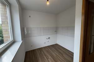 3 Zimmer mit Parkett und Flair, was will man mehr! – Calvördestr. 12F, 38118 Westliches Ringgebiet, Braunschweig – Vorschaubild 4