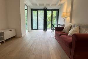 Top Lage Apartment-leer-2-Zi-sofort einzuziehen