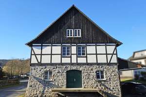 Vielseitige Immobilie in Sundern-Endorf – Die vollständige Adresse der Immobilie erhältst du vom Anbieter., 59846 Sundern (Sauerland) – Vorschaubild 3